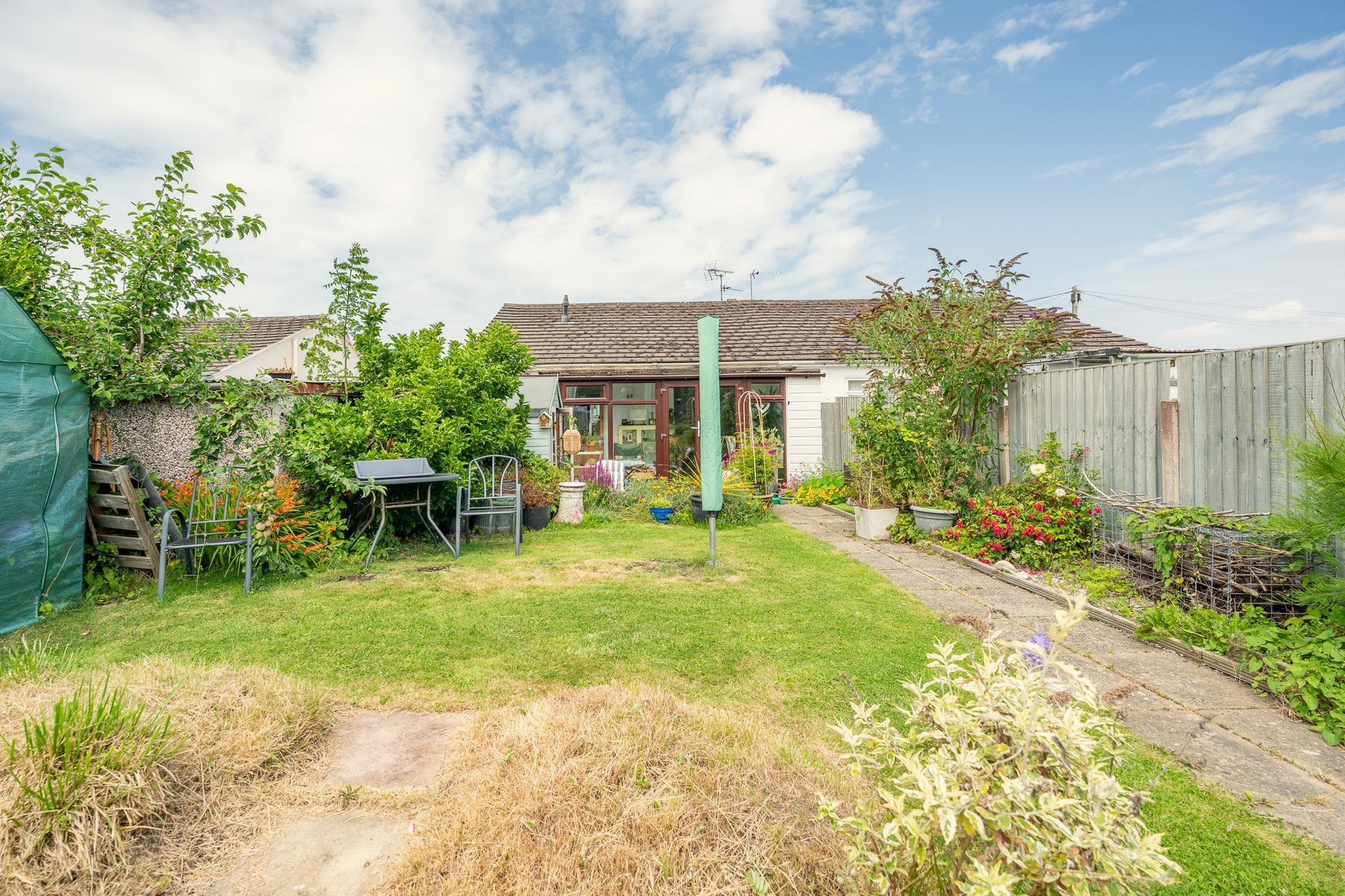 Lon Ffawydd, Abergele, LL22