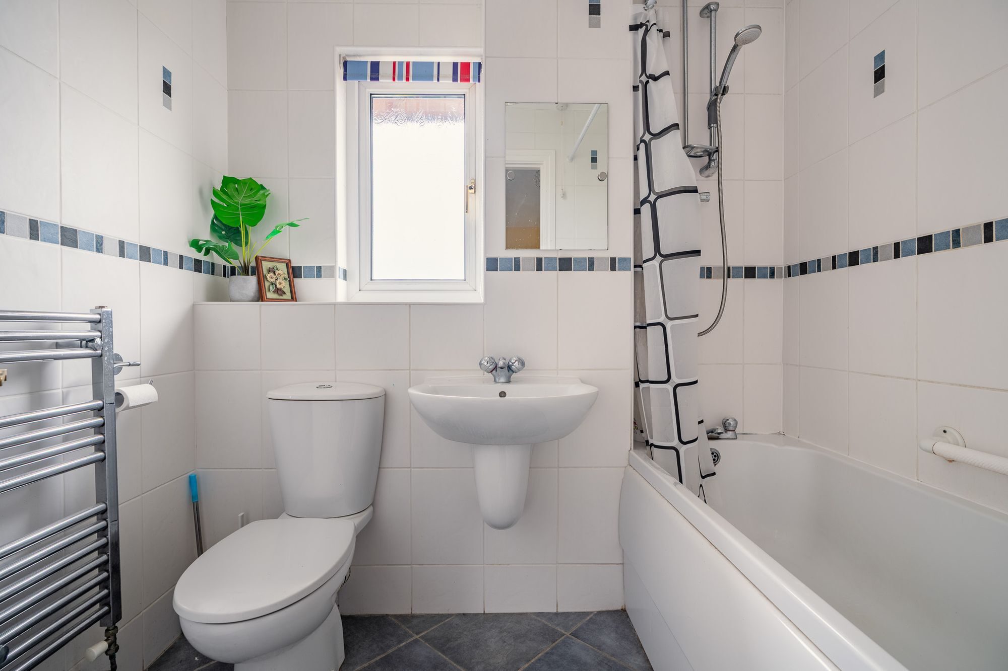 Ffordd Tan'r Allt, Abergele, LL22