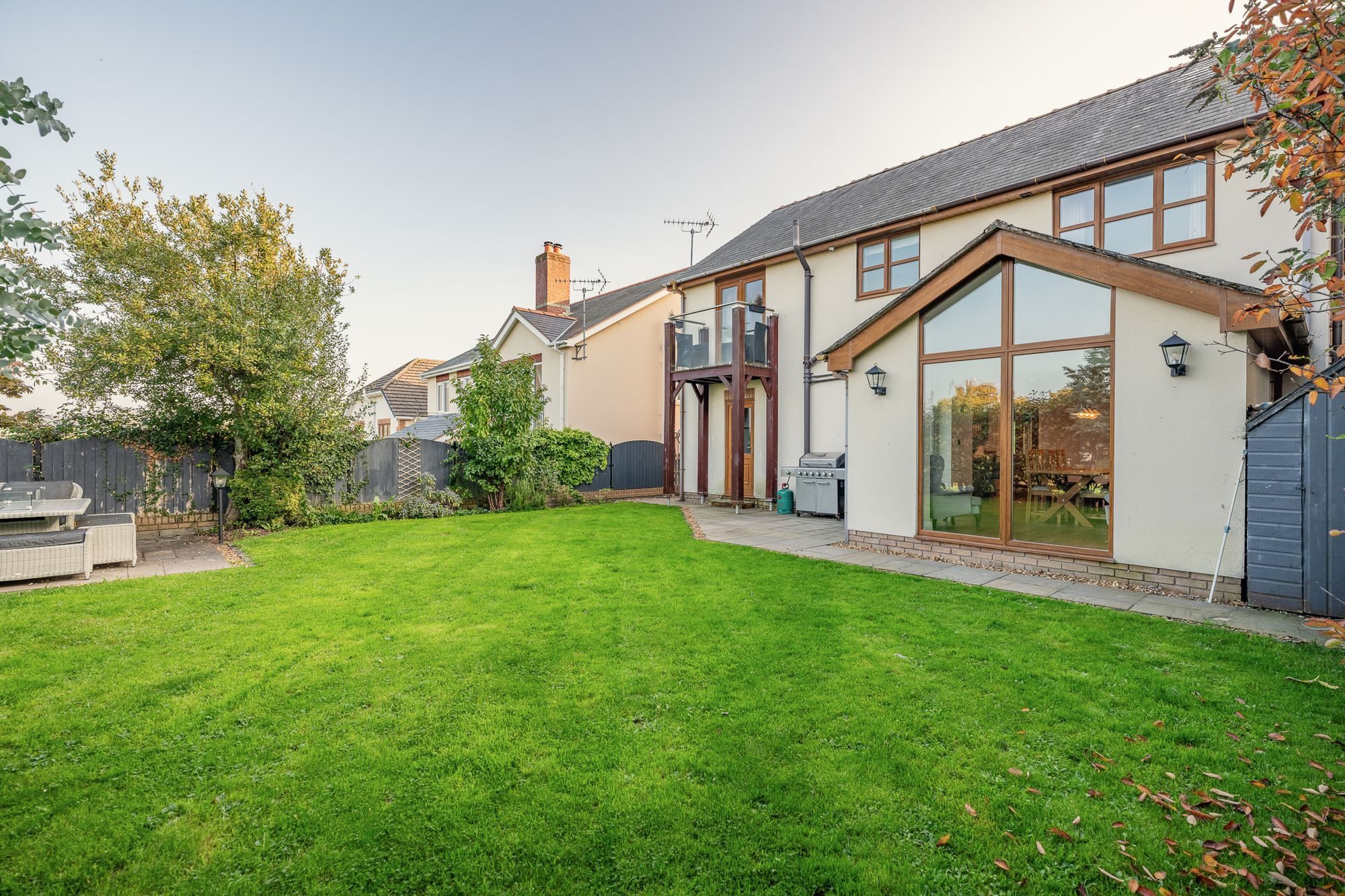 Maes Yr Haf, Betws Yn Rhos, LL22