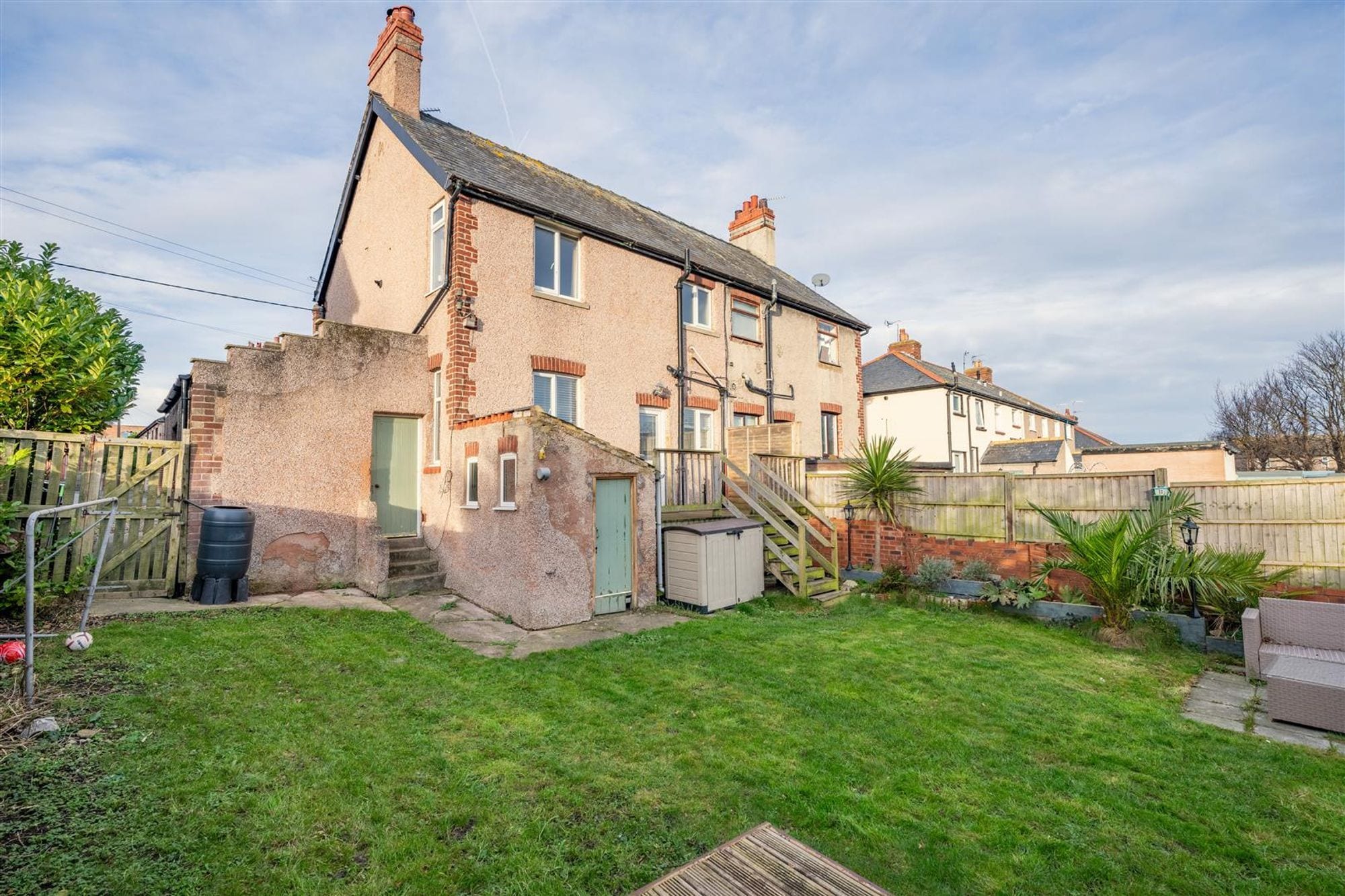 Gele Avenue, Abergele, LL22