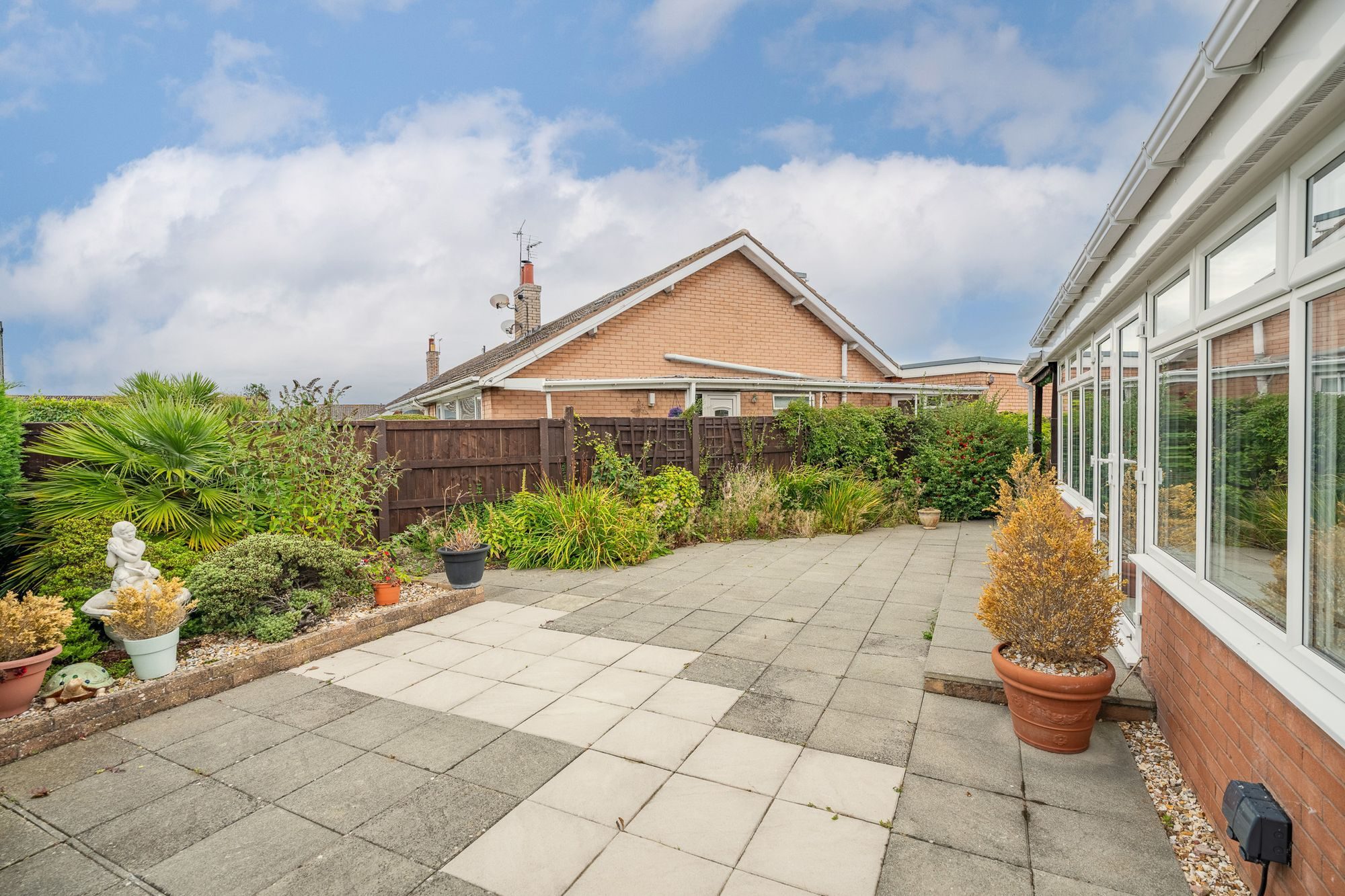 Canolblas Avenue, Bodelwyddan, LL18