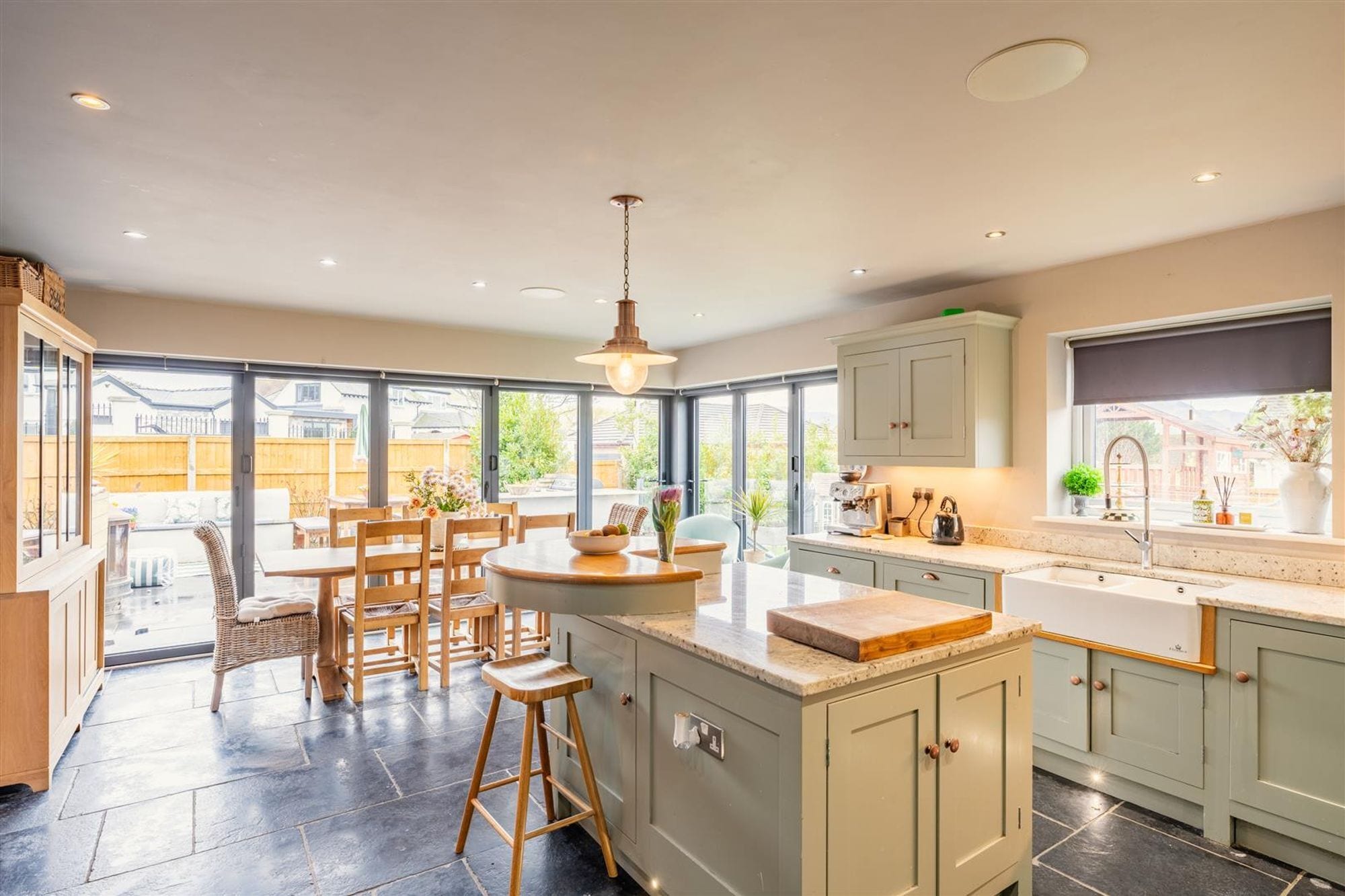 Albert Drive, Deganwy, LL31