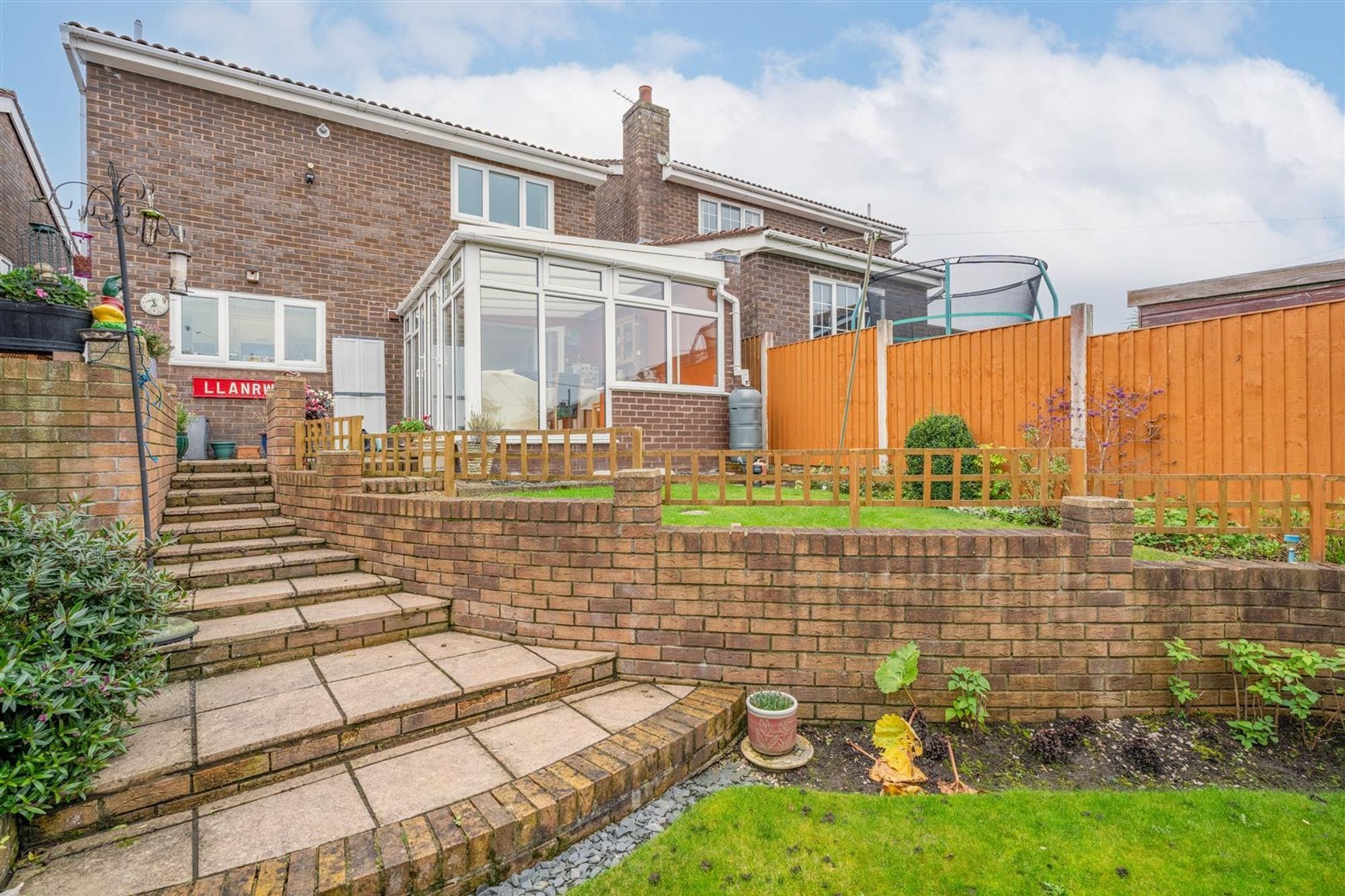 Erw Goch, Abergele, LL22